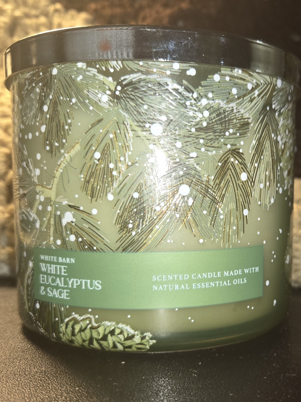 White Barn Green Eucalyptus & Sage 3-Wick Scented Candle
